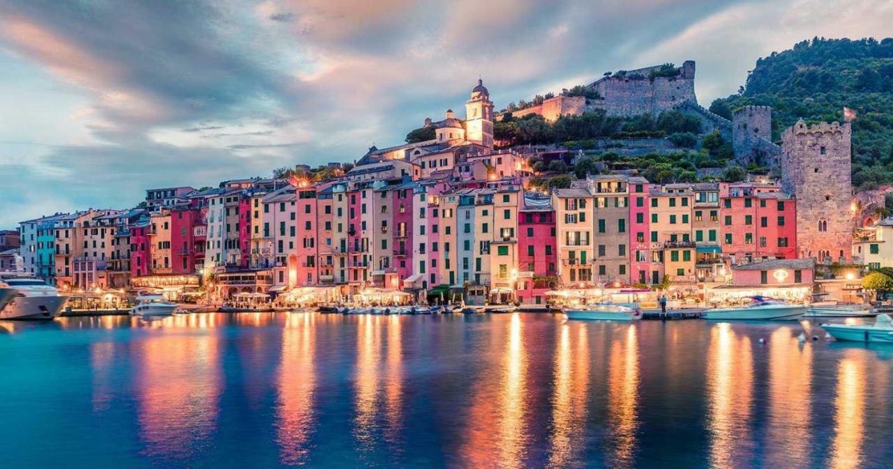 Casa Vacanze Beach House Vicino Alla Stazione 斯培西亚 外观 照片